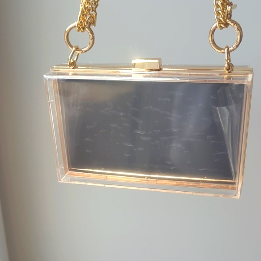 Fendace Black Upcycled Paper Shopping Bag Acrylic Clutch - Picture 4 of 9
